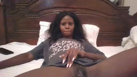 alisha online show from October 20, 2025, 2:17 pm