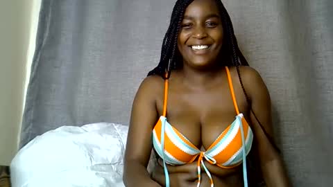 Snapshot of naughty_booby chatting on May 24, 2026, 2:22 pm Bettybooby online show from May 24, 2026, 2:22 pm