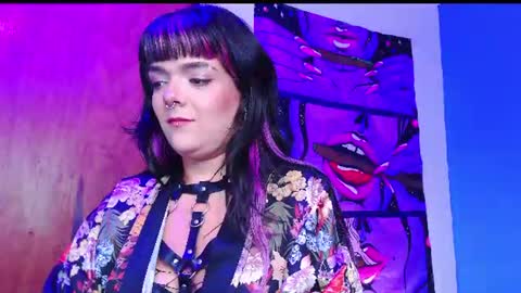 Snapshot of naughty_em_17 chatting on August 2, 2026, 8:29 pm Em please help me reach 100 thumbs up 3 online show from August 2, 2026, 8:29 pm