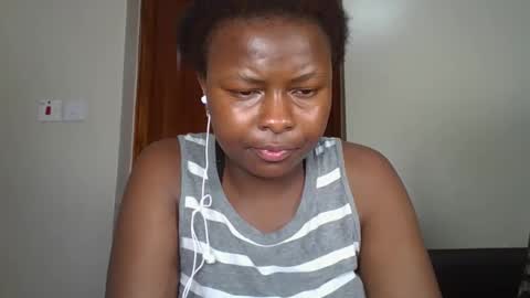 naughty_jazmine online show from September 29, 2025, 4:45 pm