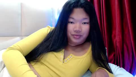 KATE online show from October 18, 2025, 5:14 pm