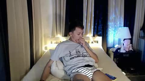 Snapshot of naughty_kirk chatting on January 13, 2026, 4:23 pm Kirk online show from January 13, 2026, 4:23 pm