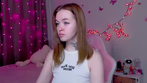 Snapshot of naughty_mablee chatting on October 9, 2025, 1:14 am Mable online show from October 9, 2025, 1:14 am