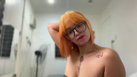 Snapshot of naughty_mariaxx chatting on August 3, 2026, 9:26 am Maria online show from August 3, 2026, 9:26 am