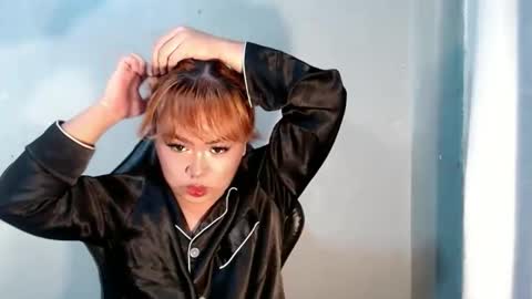 naughty_ursula21xxx online show from September 17, 2025, 11:01 am