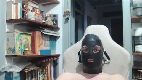 naughtyandperv online show from December 19, 2024, 4:57 pm