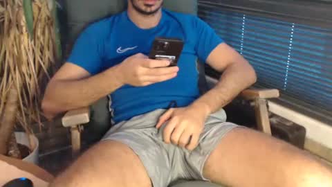 naughty pervert masterboy online show from January 19, 2025, 1:33 pm