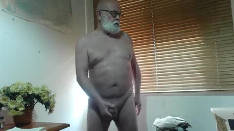 Snapshot of naughtybrianh chatting on February 12, 2026, 9:37 am Brian online show from February 12, 2026, 9:37 am