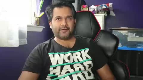 sakhtlaundaz online show from December 28, 2024, 8:47 pm