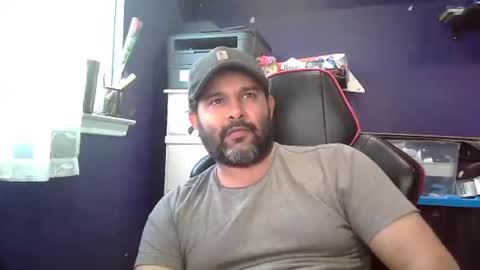 sakhtlaundaz online show from January 18, 2025, 9:45 pm