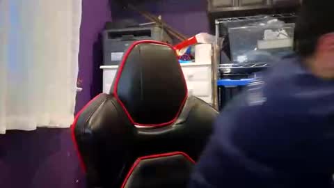 sakhtlaundaz online show from December 22, 2025, 9:34 pm