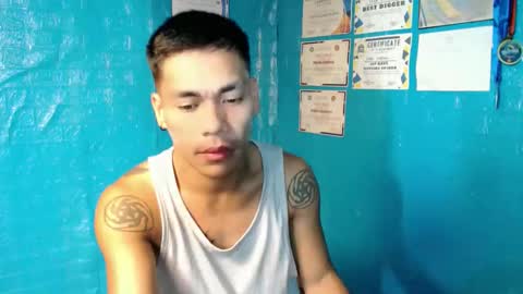 naughtyfuck_boy online show from November 24, 2025, 3:01 pm