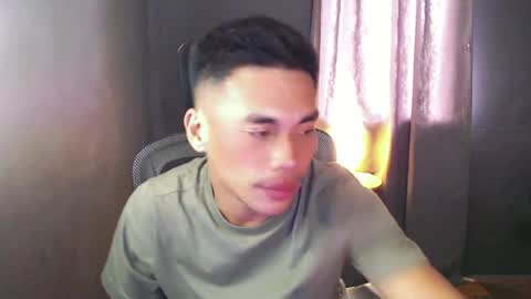 naughtyfuck_boy online show from July 9, 2026, 3:32 am