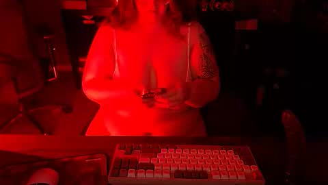 Snapshot of naughtygoddessk chatting on May 6, 2026, 4:41 am Naughty Goddess online show from May 6, 2026, 4:41 am