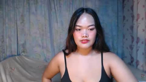 amber and ryan online show from December 17, 2025, 10:32 am