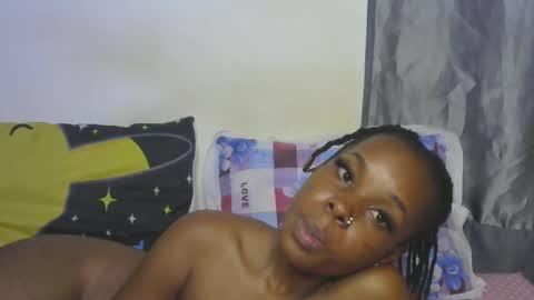 naughtyie online show from October 15, 2025, 7:36 pm
