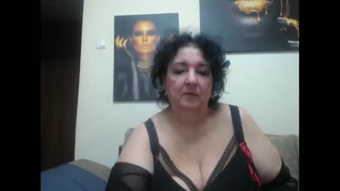 Snapshot of naughtykorin chatting on November 3, 2025, 9:48 pm korin online show from November 3, 2025, 9:48 pm