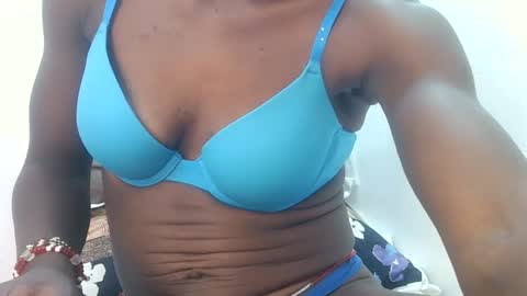 naughtylisah online show from September 29, 2025, 10:42 am