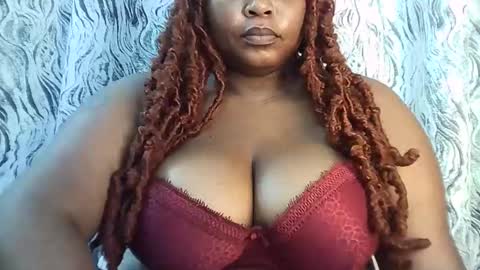 naughtylisah online show from November 15, 2025, 5:38 am