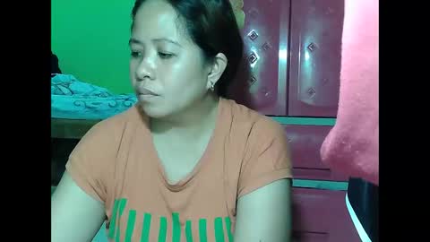 Snapshot of naughtymom26 chatting on September 23, 2025, 1:08 am naughtymom26 online show from September 23, 2025, 1:08 am