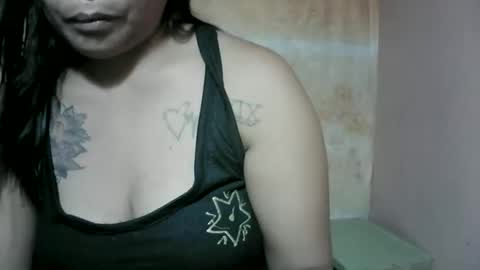 naughtymom_33 online show from October 20, 2025, 12:11 am