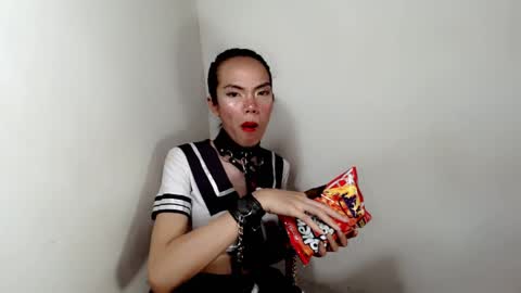 naughtypetiteangel online show from November 14, 2025, 10:25 am