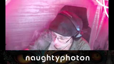 naughtyphotons online show from March 9, 2025, 9:46 am