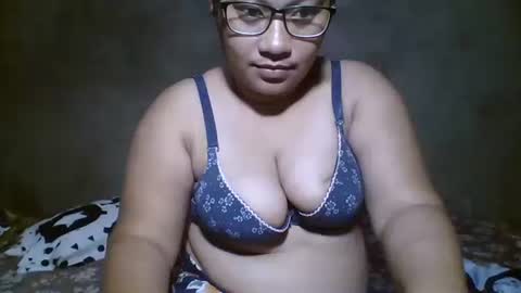 juls online show from March 9, 2026, 6:06 am