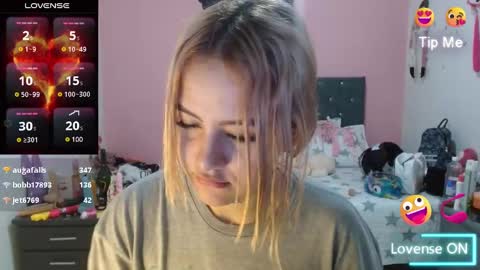 naughtyplayass online show from January 24, 2025, 3:24 pm