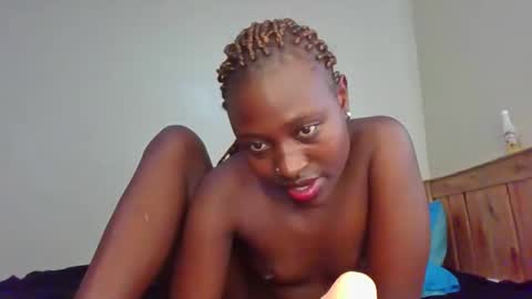 naughtyqueen12 online show from January 15, 2026, 9:47 am