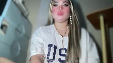 Rose Wilson online show from March 3, 2025, 7:54 am