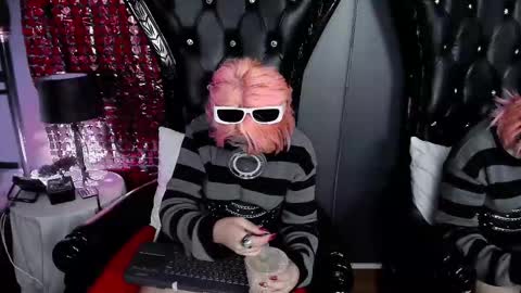 Snapshot of navier__ chatting on January 11, 2026, 2:22 pm Navier online show from January 11, 2026, 2:22 pm