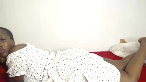 nawtylezi696 online show from October 23, 2025, 11:24 pm