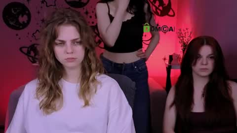 Naya online show from April 15, 2026, 7:58 pm