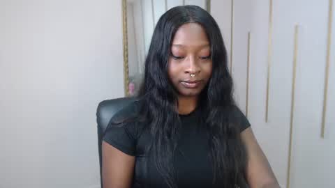 Snapshot of nayariskaya chatting on June 16, 2026, 3:47 pm Nayaris 3 online show from June 16, 2026, 3:47 pm