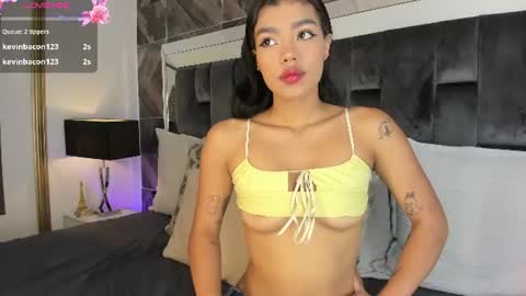 Snapshot of naylagrey chatting on July 16, 2026, 3:34 am online show from July 16, 2026, 3:34 am