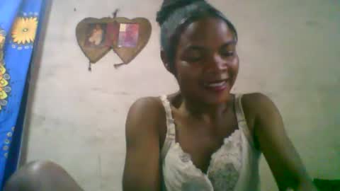 Nayla online show from February 16, 2026, 4:19 am