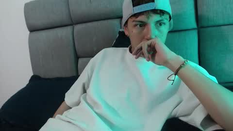 Im Nayton online show from February 23, 2026, 12:13 pm