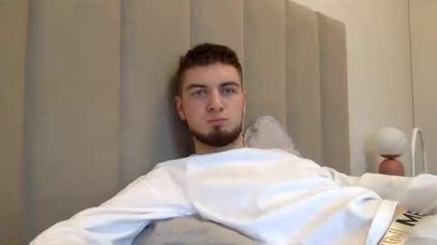 nazarpatoishyn online show from December 4, 2025, 10:24 am