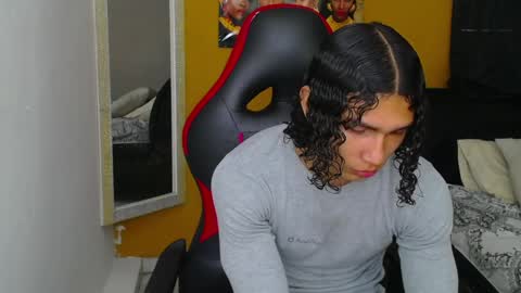 Snapshot of nazper_ chatting on February 20, 2025, 12:25 pm Nazper online show from February 20, 2025, 12:25 pm