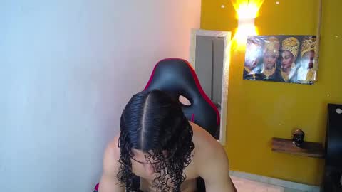 Snapshot of nazper_ chatting on February 28, 2025, 4:53 pm Nazper online show from February 28, 2025, 4:53 pm