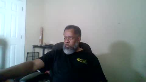 Terry online show from September 25, 2025, 6:44 pm