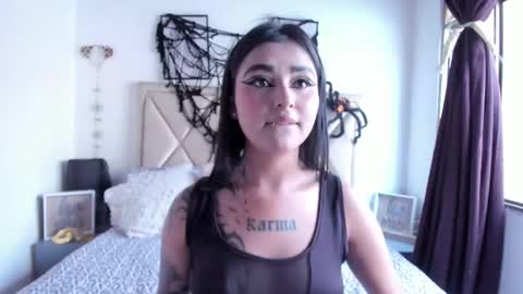 NEBULA LUX online show from October 28, 2025, 8:11 pm