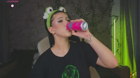 Eva online show from April 18, 2026, 9:24 am