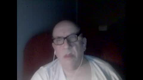 Tom online show from March 4, 2025, 3:00 am