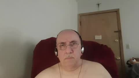 Tom online show from July 26, 2026, 10:27 pm