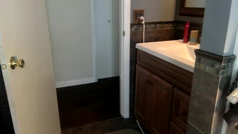 Snapshot of needsub chatting on November 9, 2025, 5:55 pm needsub online show from November 9, 2025, 5:55 pm