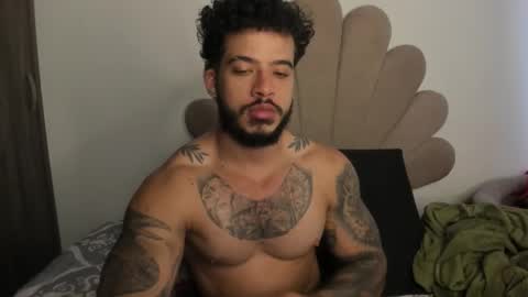 Nei turn green online show from January 8, 2026, 6:54 pm