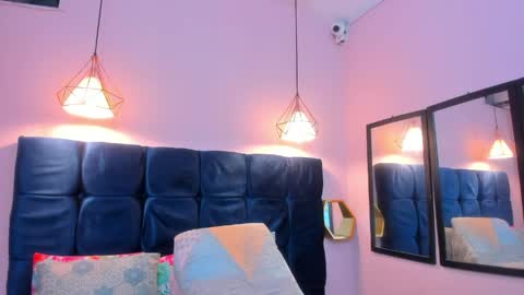 neferet_opal online show from April 13, 2026, 12:38 am