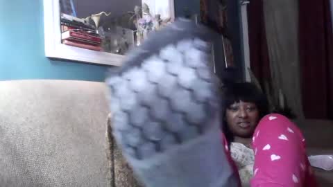 Snapshot of nefertitibank chatting on July 15, 2026, 2:06 am nefertitibank online show from July 15, 2026, 2:06 am